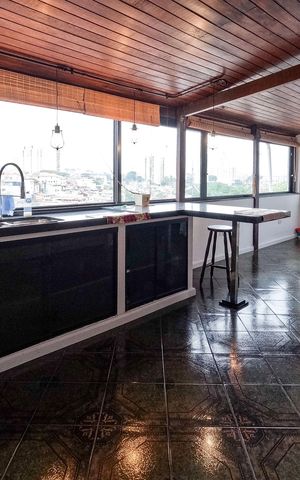 Casa à venda com 380m², 4 quartos e 3 vagas