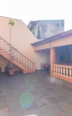 Casa à venda com 500m², 4 quartos e 7 vagasQuintal