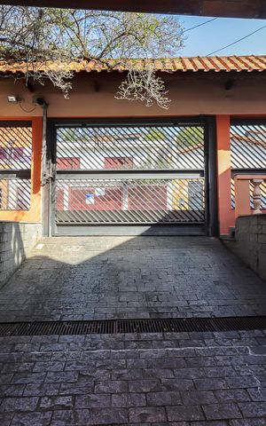 Casa à venda com 500m², 4 quartos e 7 vagasGaragem