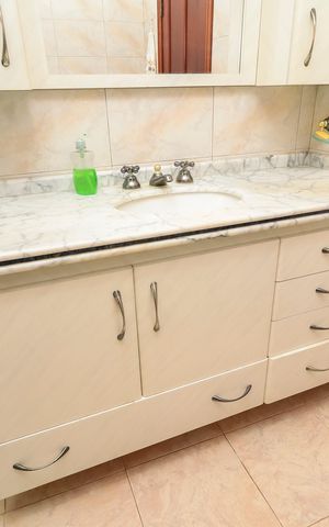 Casa à venda com 500m², 4 quartos e 7 vagasBanheiro Social