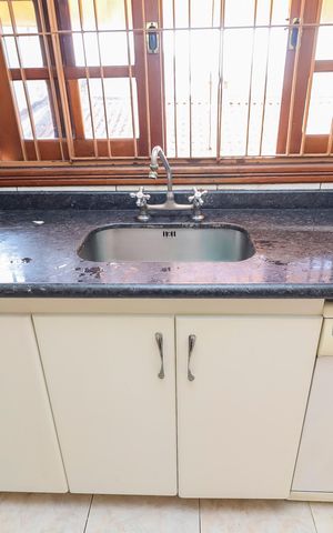 Casa à venda com 500m², 4 quartos e 7 vagasCozinha