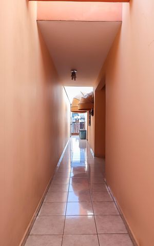 Casa à venda com 500m², 4 quartos e 7 vagasCorredor Externo