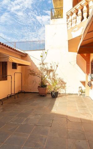 Casa à venda com 500m², 4 quartos e 7 vagasQuintal