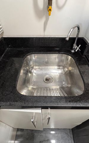 Apartamento à venda com 50m², 2 quartos e 1 vaga Apartamento à venda com 50m², 2 quartos e 1 vagaCozinha e Área de Serviço