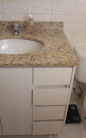 Apartamento à venda com 73m², 2 quartos e 1 vagaBanheiro da Suíte