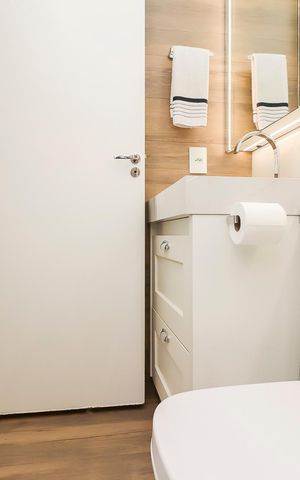 Apartamento à venda com 61m², 2 quartos e 1 vagaBanheiro Social