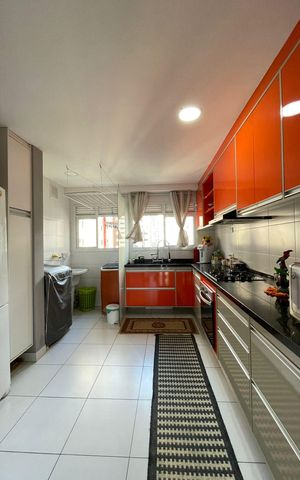Apartamento à venda com 104m², 2 quartos e 1 vaga Apartamento à venda com 104m², 2 quartos e 1 vagaCozinha