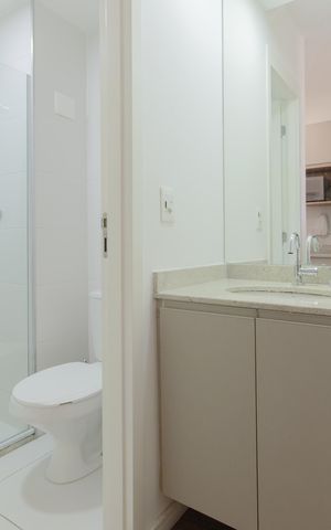 Studio para alugar com 35m², 1 quarto e sem vaga Studio para alugar com 35m², 1 quarto e sem vagaBanheiro