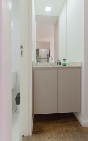 Studio para alugar com 35m², 1 quarto e sem vaga Studio para alugar com 35m², 1 quarto e sem vagaBanheiro
