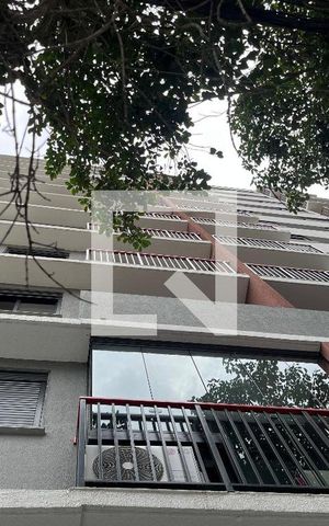 Apartamento à venda com 33m², 2 quartos e sem vaga Apartamento à venda com 33m², 2 quartos e sem vagaFachada