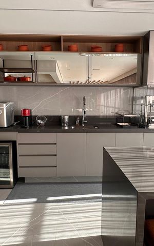Apartamento à venda com 181m², 4 quartos e 3 vagas
