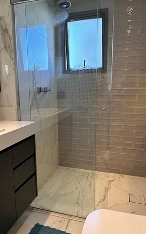 Apartamento à venda com 181m², 4 quartos e 3 vagas