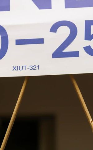 Apartamento à venda com 70m², 3 quartos e sem vaga Apartamento à venda com 70m², 3 quartos e sem vagaPlaca