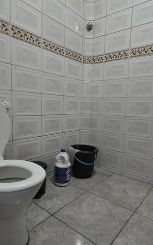 Casa à venda com 192m², 4 quartos e 2 vagasBanheiro Social