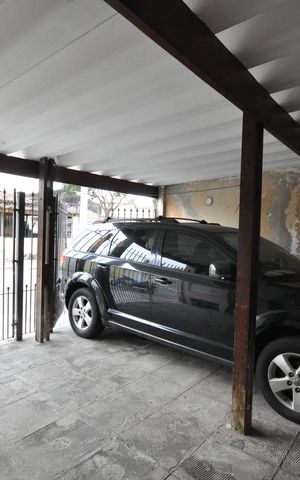 Casa à venda com 192m², 4 quartos e 2 vagasGaragem
