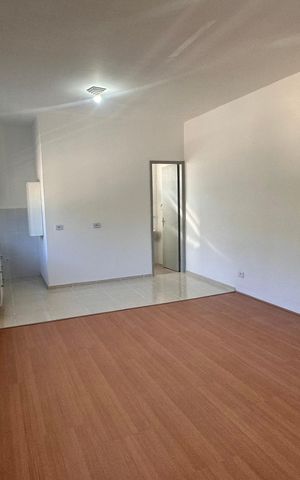 Casa para alugar com 30m², 1 quarto e sem vaga