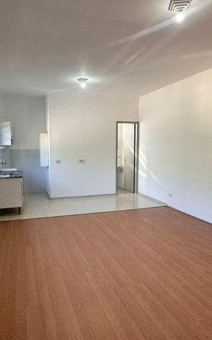 Casa para alugar com 30m², 1 quarto e sem vaga