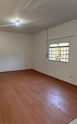 Casa para alugar com 30m², 1 quarto e sem vaga