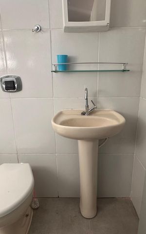 Casa para alugar com 30m², 1 quarto e sem vaga
