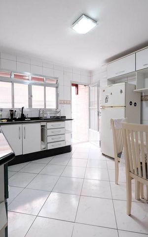 Casa à venda com 101m², 2 quartos e 1 vagaCozinha