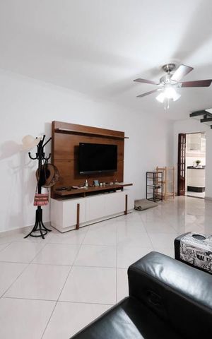 Casa à venda com 101m², 2 quartos e 1 vagaSala