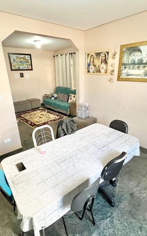 Casa à venda com 246m², 5 quartos e 3 vagas Casa à venda com 246m², 5 quartos e 3 vagasSala de Jantar