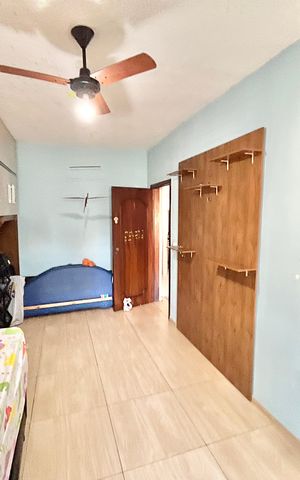 Casa à venda com 246m², 5 quartos e 3 vagas Casa à venda com 246m², 5 quartos e 3 vagasQuarto 1