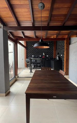 Casa de condomínio para alugar com 165m², 3 quartos e 4 vagas