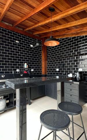 Casa de condomínio para alugar com 165m², 3 quartos e 4 vagas