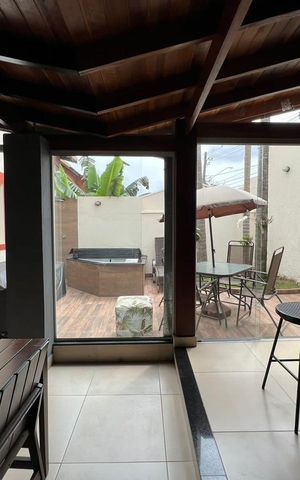 Casa de condomínio para alugar com 165m², 3 quartos e 4 vagas