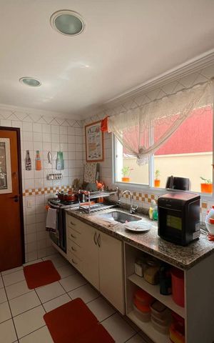 Casa de condomínio para alugar com 165m², 3 quartos e 4 vagas