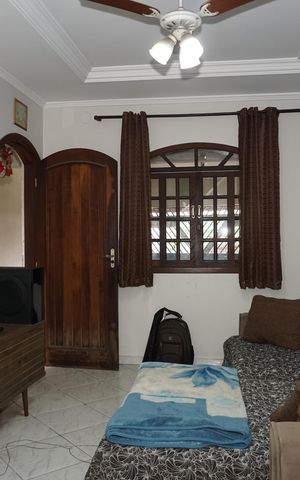 Casa para alugar com 127m², 3 quartos e 2 vagasSala