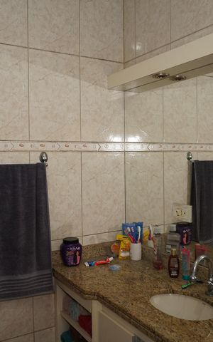 Casa para alugar com 127m², 3 quartos e 2 vagasBanheiro