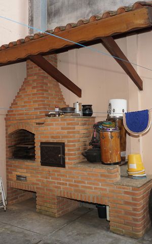 Casa para alugar com 127m², 3 quartos e 2 vagasChurrasqueira