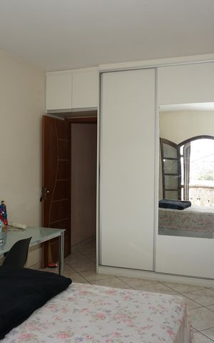 Casa para alugar com 127m², 3 quartos e 2 vagasQuarto 3