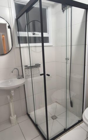 Apartamento para alugar com 51m², 2 quartos e 2 vagas Apartamento para alugar com 51m², 2 quartos e 2 vagasBanheiro