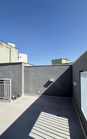 Apartamento à venda com 138m², 3 quartos e 2 vagas Apartamento à venda com 138m², 3 quartos e 2 vagasPiscina