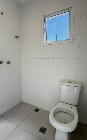 Apartamento à venda com 138m², 3 quartos e 2 vagas Apartamento à venda com 138m², 3 quartos e 2 vagasBanheiro
