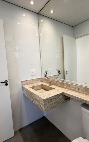 Apartamento à venda com 138m², 3 quartos e 2 vagas Apartamento à venda com 138m², 3 quartos e 2 vagasBanheiro