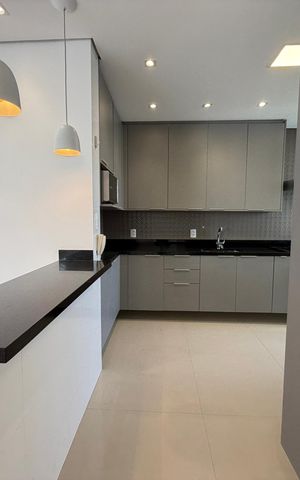 Apartamento à venda com 138m², 3 quartos e 2 vagas Apartamento à venda com 138m², 3 quartos e 2 vagasCozinha