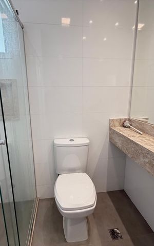 Apartamento à venda com 138m², 3 quartos e 2 vagas Apartamento à venda com 138m², 3 quartos e 2 vagasBanheiro da Suíte