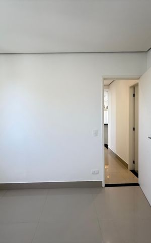 Apartamento à venda com 138m², 3 quartos e 2 vagas Apartamento à venda com 138m², 3 quartos e 2 vagassuite