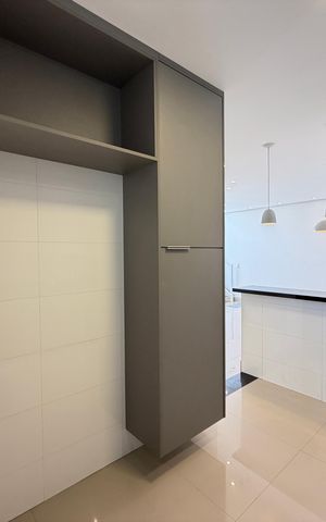 Apartamento à venda com 138m², 3 quartos e 2 vagas Apartamento à venda com 138m², 3 quartos e 2 vagasCozinha