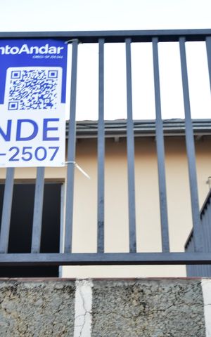 Casa à venda com 115m², 2 quartos e 1 vagaPlaca