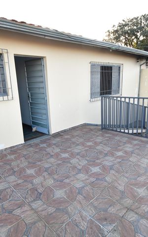 Casa à venda com 115m², 2 quartos e 1 vagaFachada