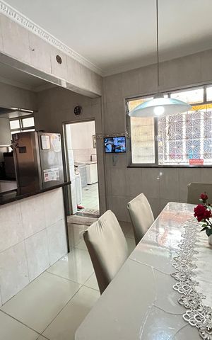 Casa para alugar com 210m², 4 quartos e 1 vagaCopa