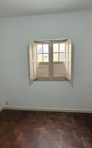 Casa para alugar com 78m², 2 quartos e 1 vagaQuarto 1