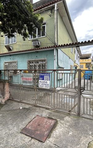 Casa para alugar com 78m², 2 quartos e 1 vagaFachada + placa