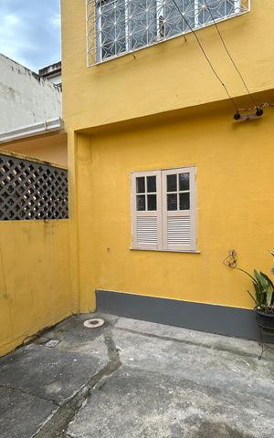 Casa para alugar com 78m², 2 quartos e 1 vagaFachada