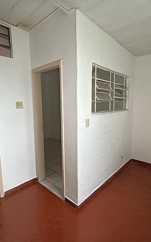 Casa para alugar com 78m², 2 quartos e 1 vagaÁrea comum
